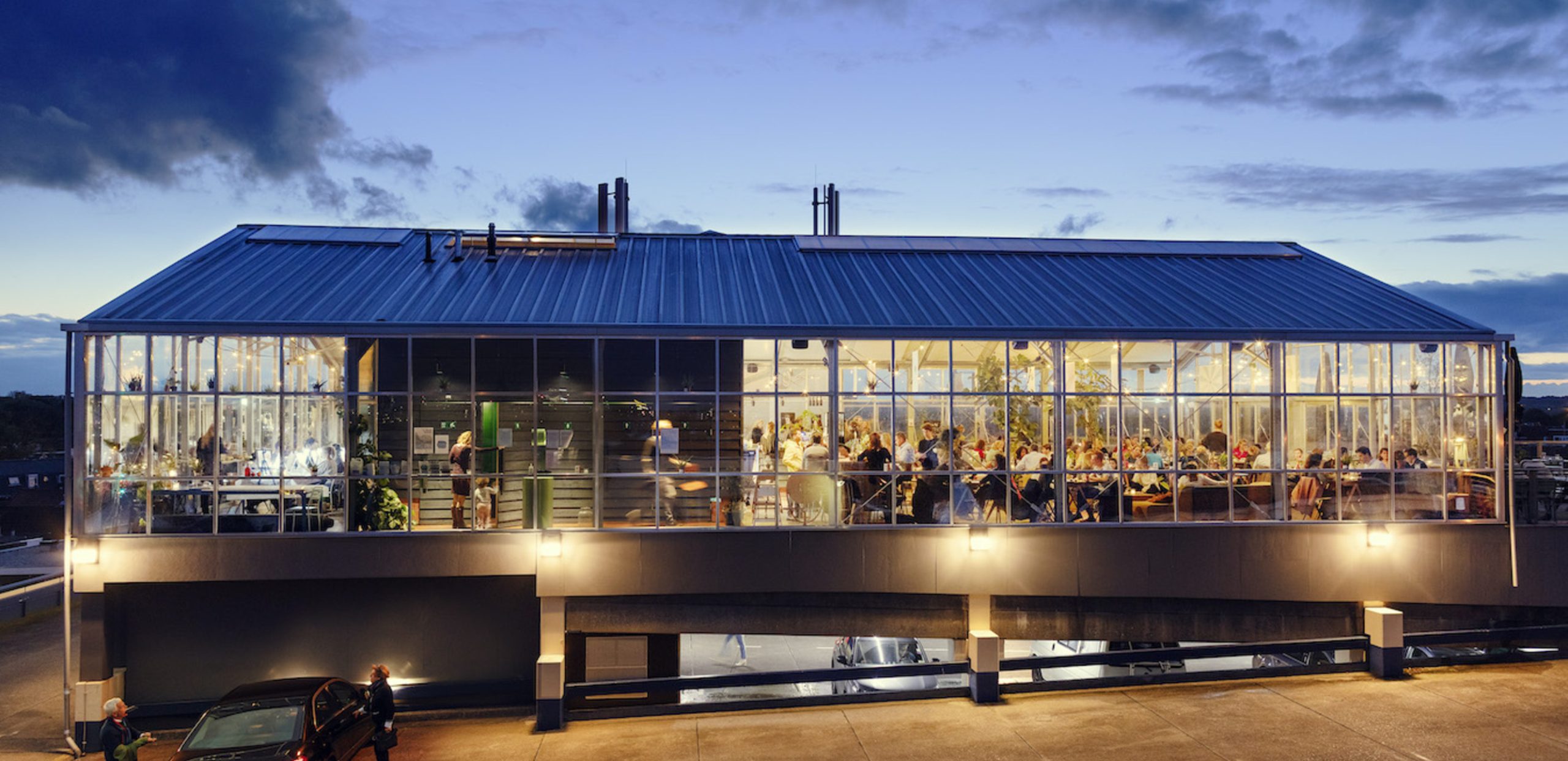 Modern Rooftop Dining